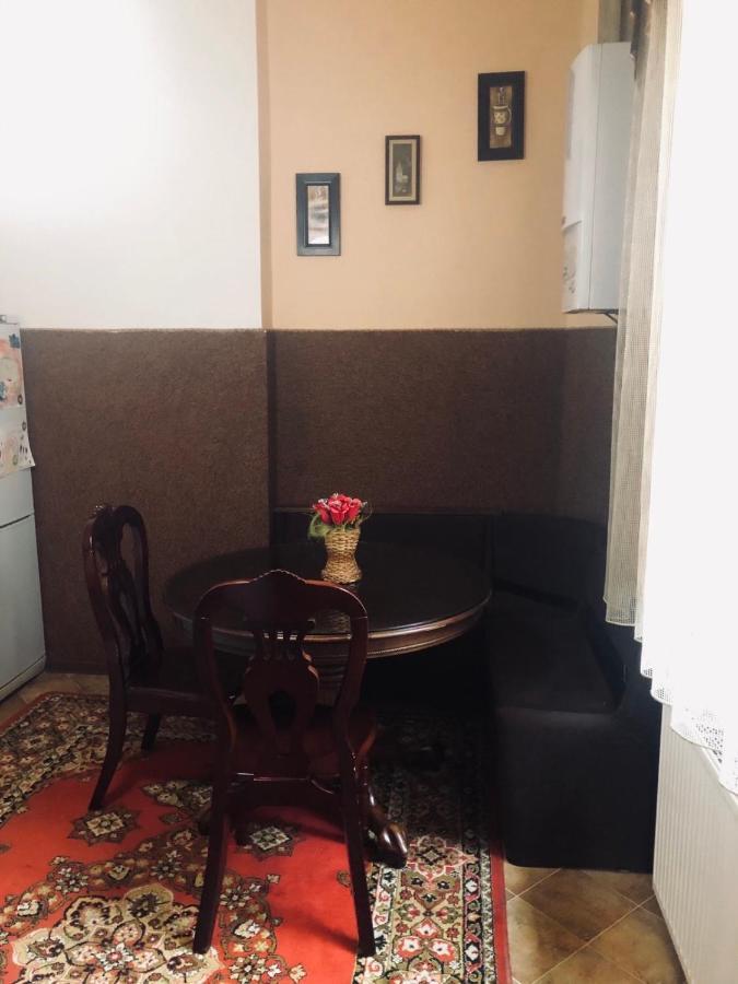 У Богдана Lviv Luaran gambar